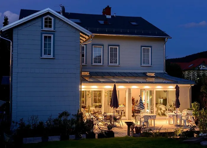 Regina Waldblick Friedrichroda